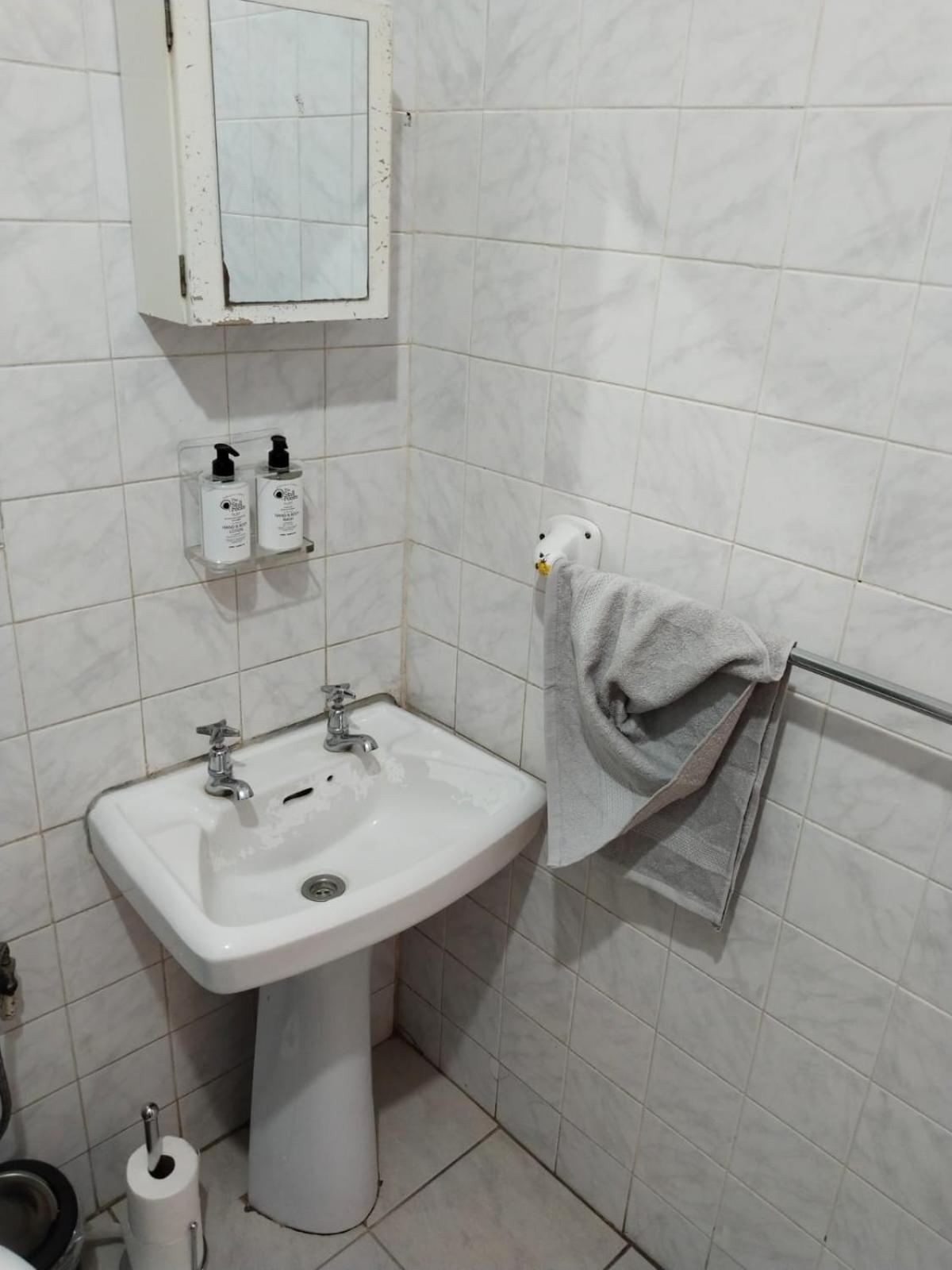 Oak Gardens Bed And Breakfast 纽卡斯尔 外观 照片